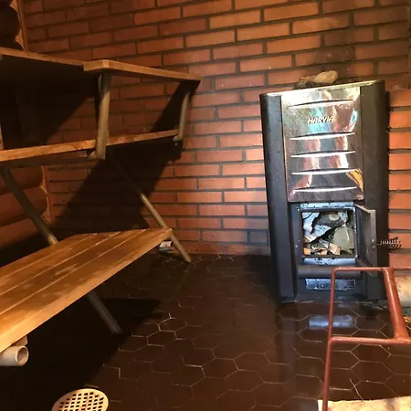 Jaeppilae Moeki Chalet *